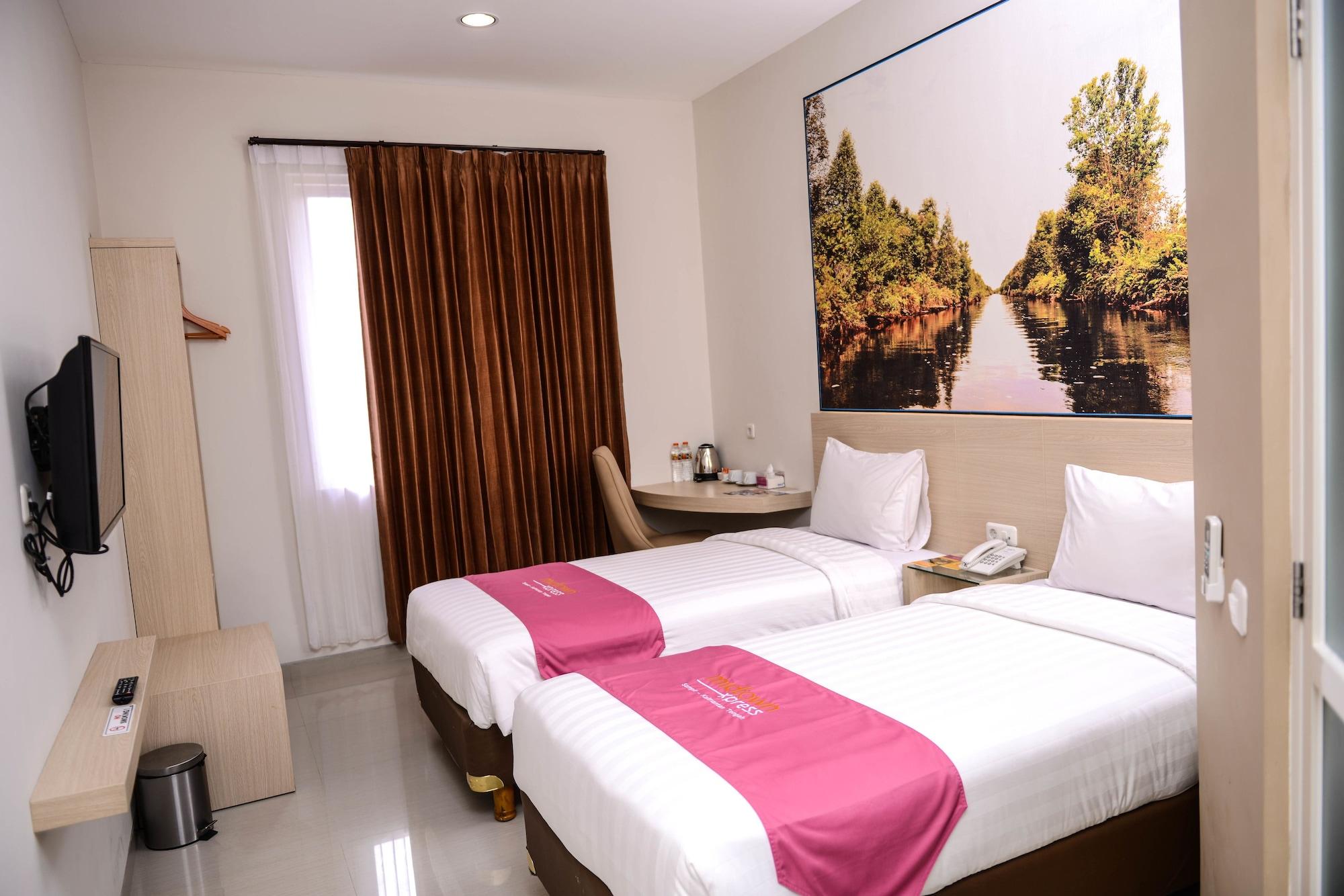 Midtown Xpress Sampit - Kalimantan Tengah Zewnętrze zdjęcie