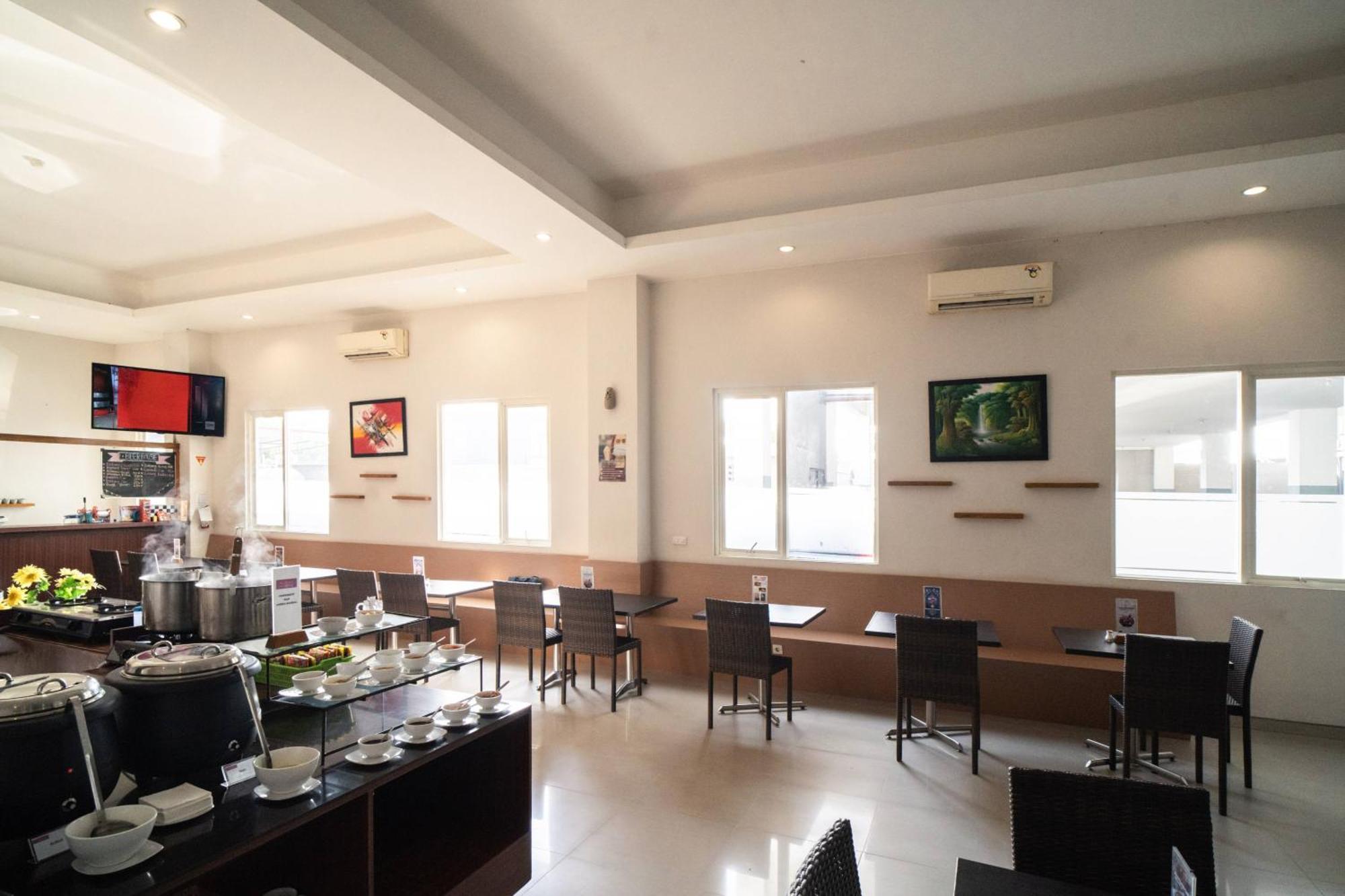 Midtown Xpress Sampit - Kalimantan Tengah Zewnętrze zdjęcie