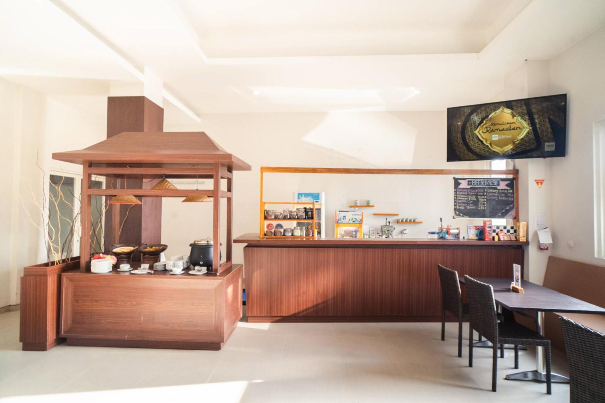 Midtown Xpress Sampit - Kalimantan Tengah Zewnętrze zdjęcie