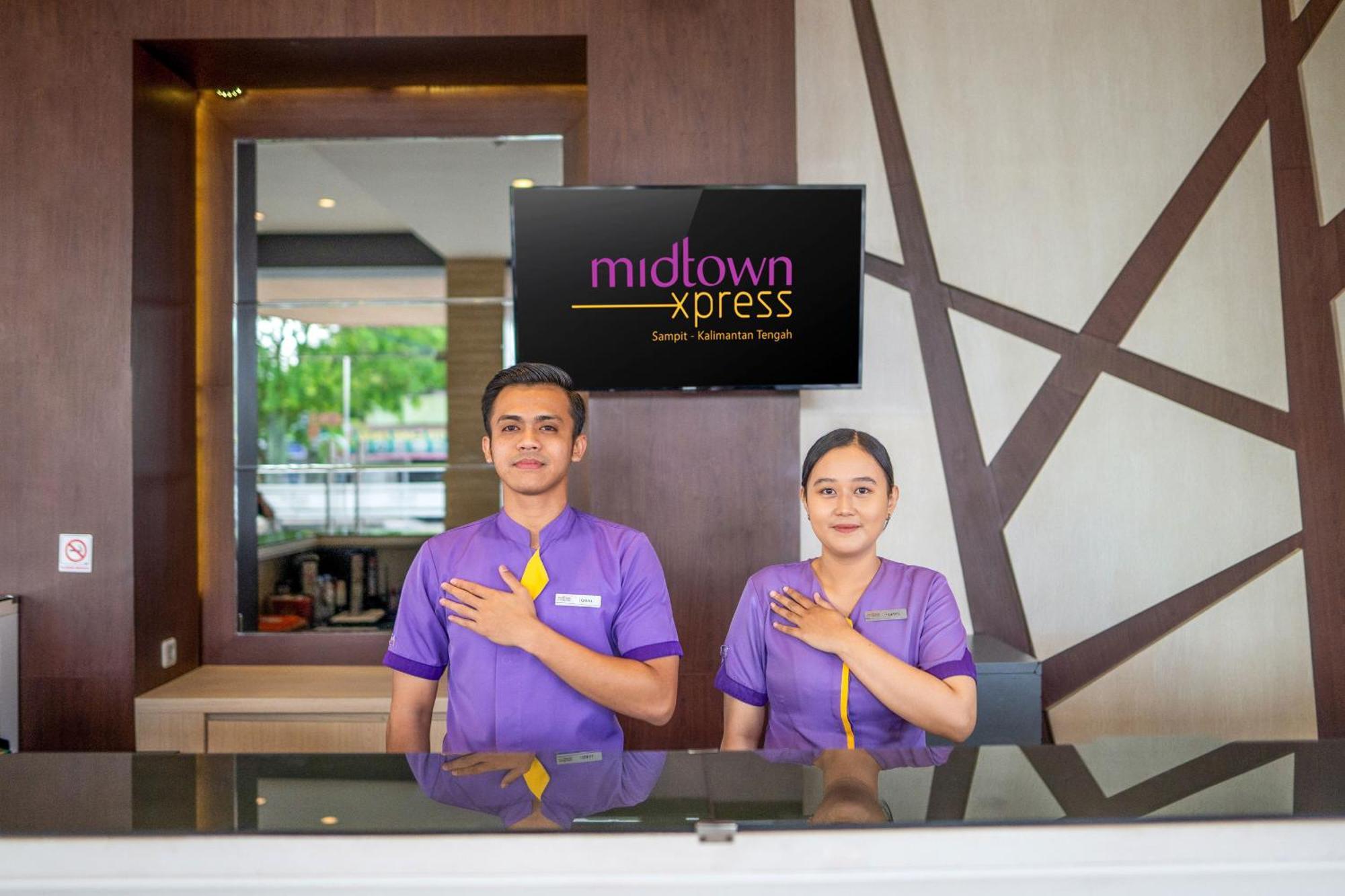 Midtown Xpress Sampit - Kalimantan Tengah Zewnętrze zdjęcie