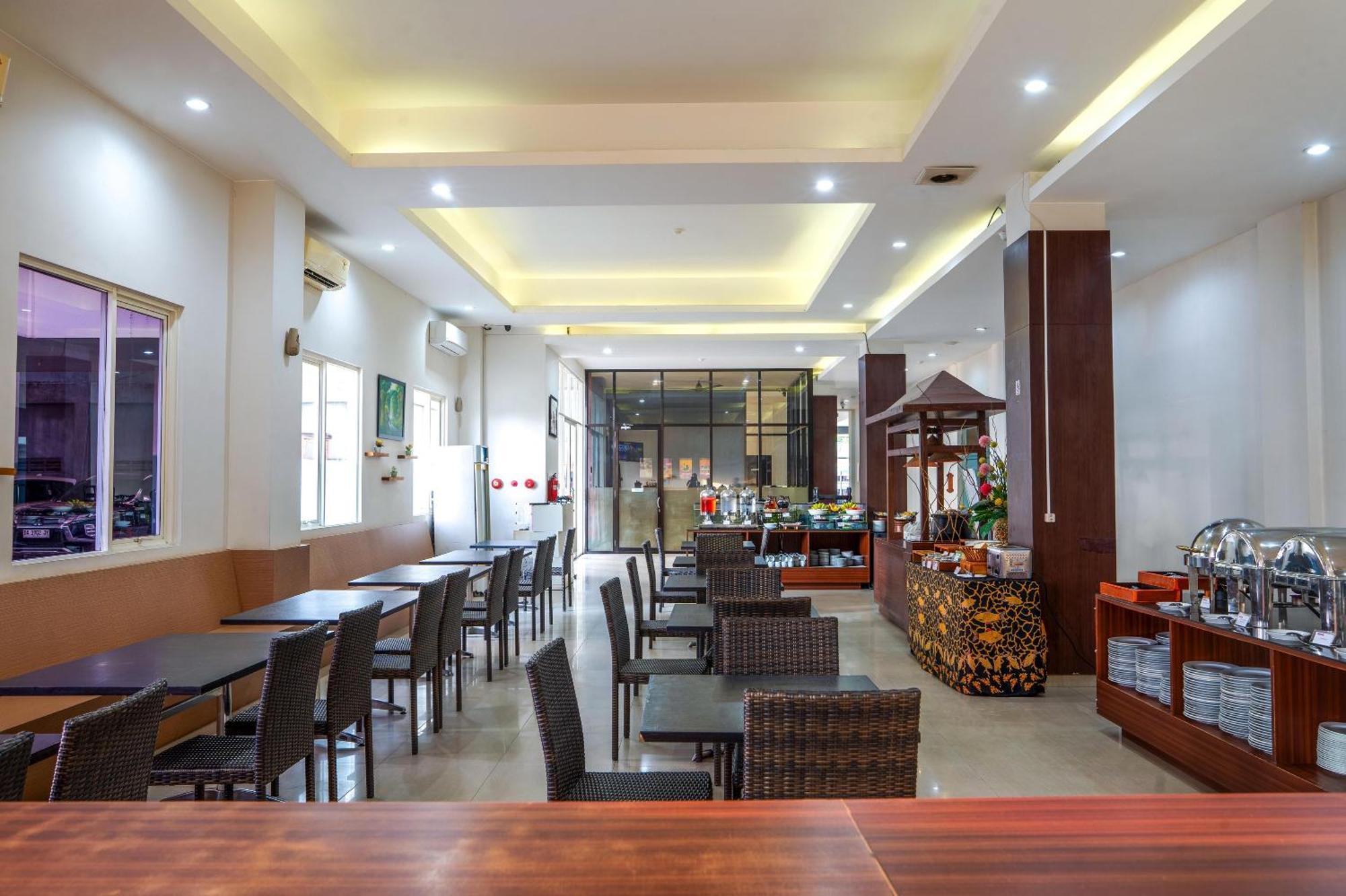 Midtown Xpress Sampit - Kalimantan Tengah Zewnętrze zdjęcie