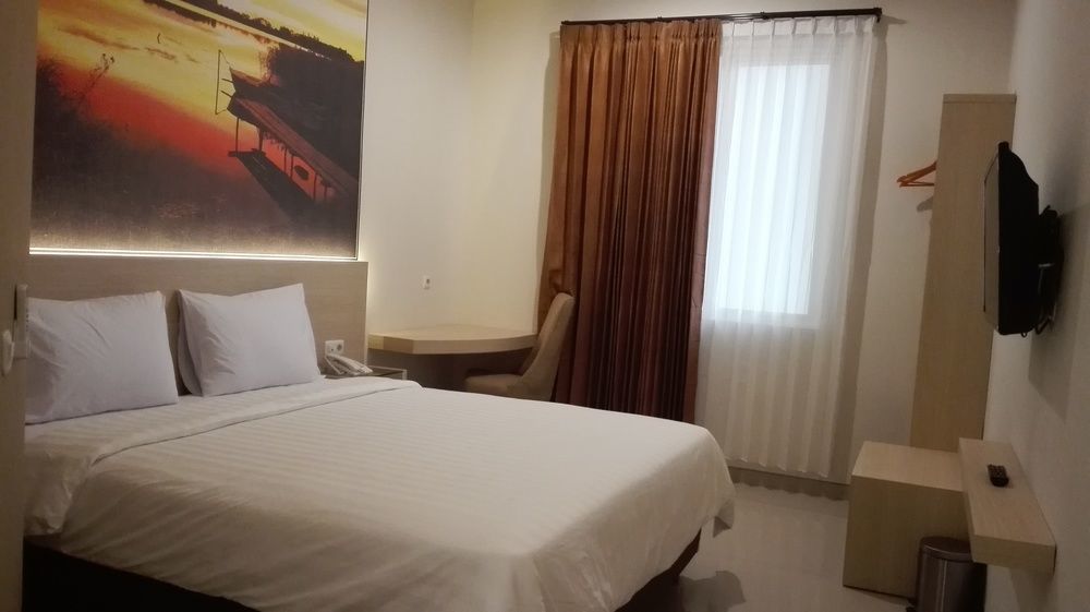 Midtown Xpress Sampit - Kalimantan Tengah Zewnętrze zdjęcie